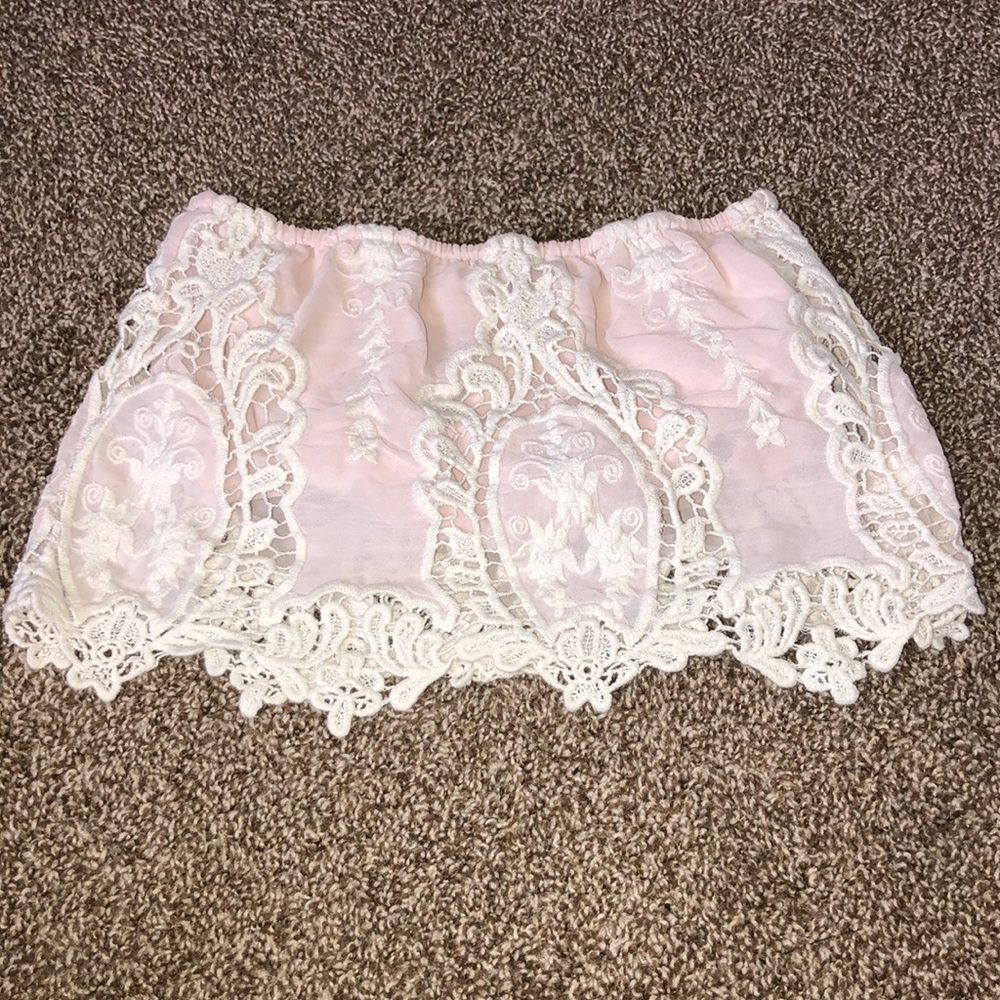 Creme lace tube top